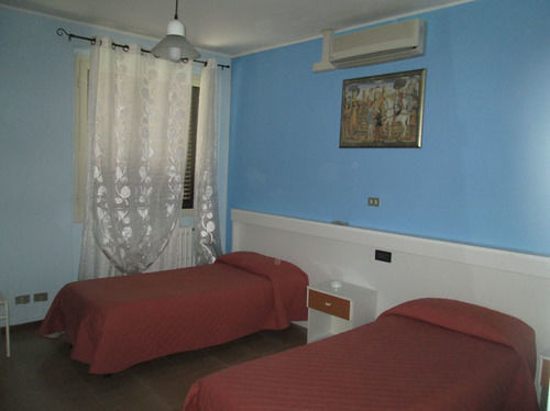 Hotel Stazione Paratico Luaran gambar