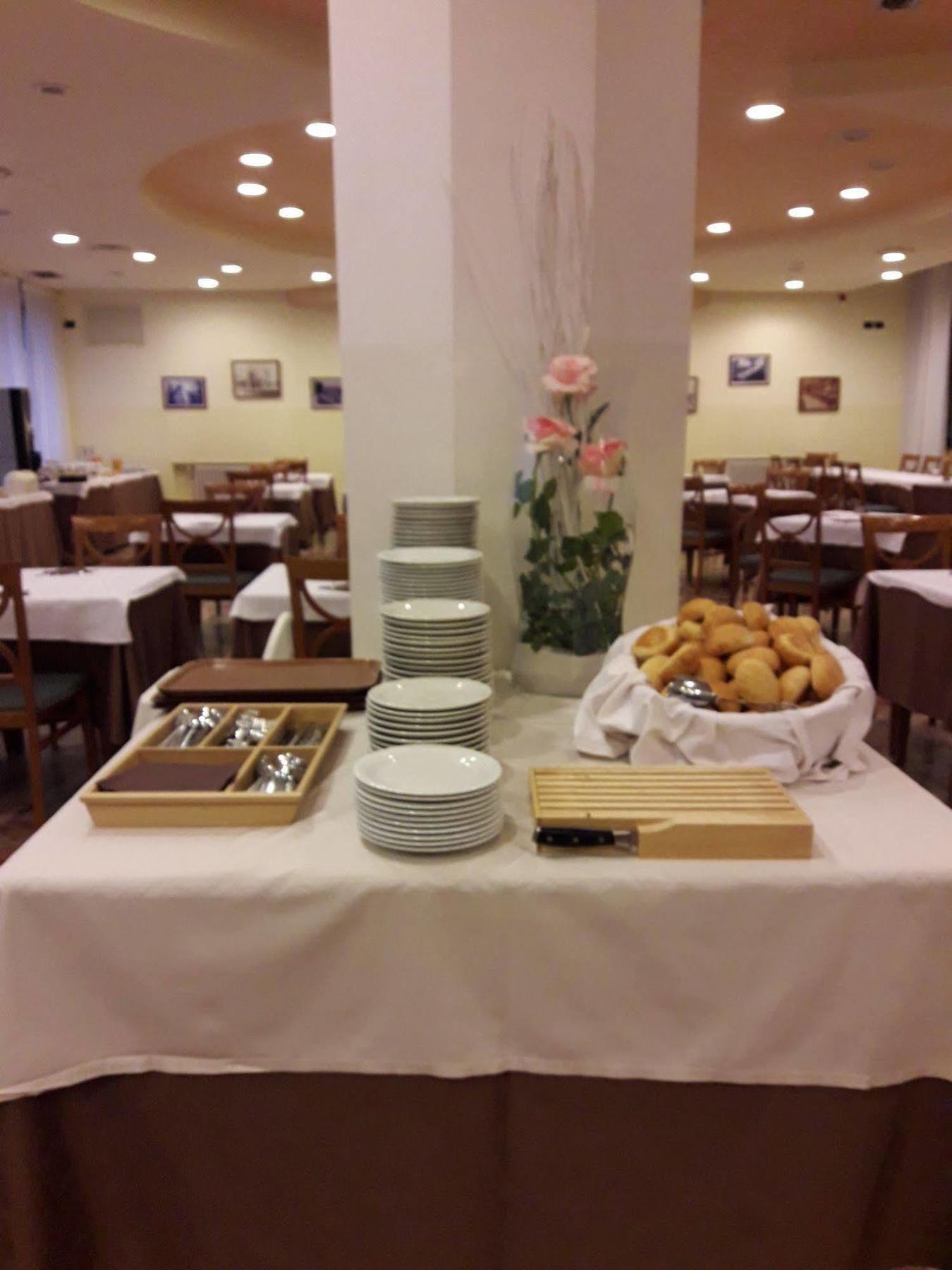 Hotel Stazione Paratico Luaran gambar